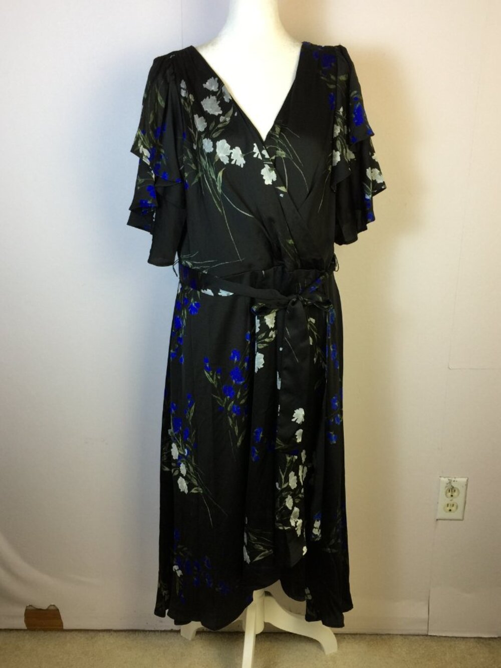 New! DKNY Midi Faux Wrap Dress Size 16 Womens Black Floral Flutter Sleeves